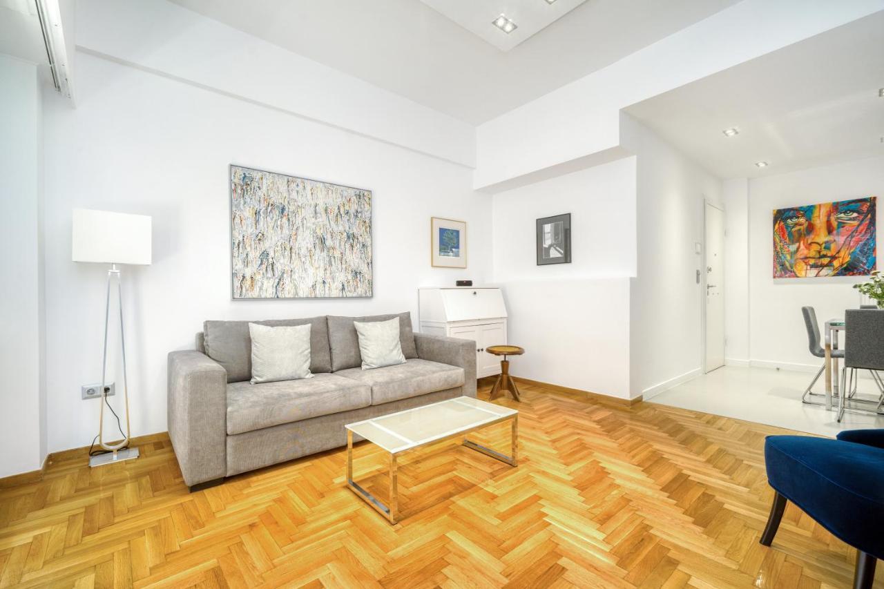 Elegant Light Two Bedroom Apartment In City Center Atény Exteriér fotografie
