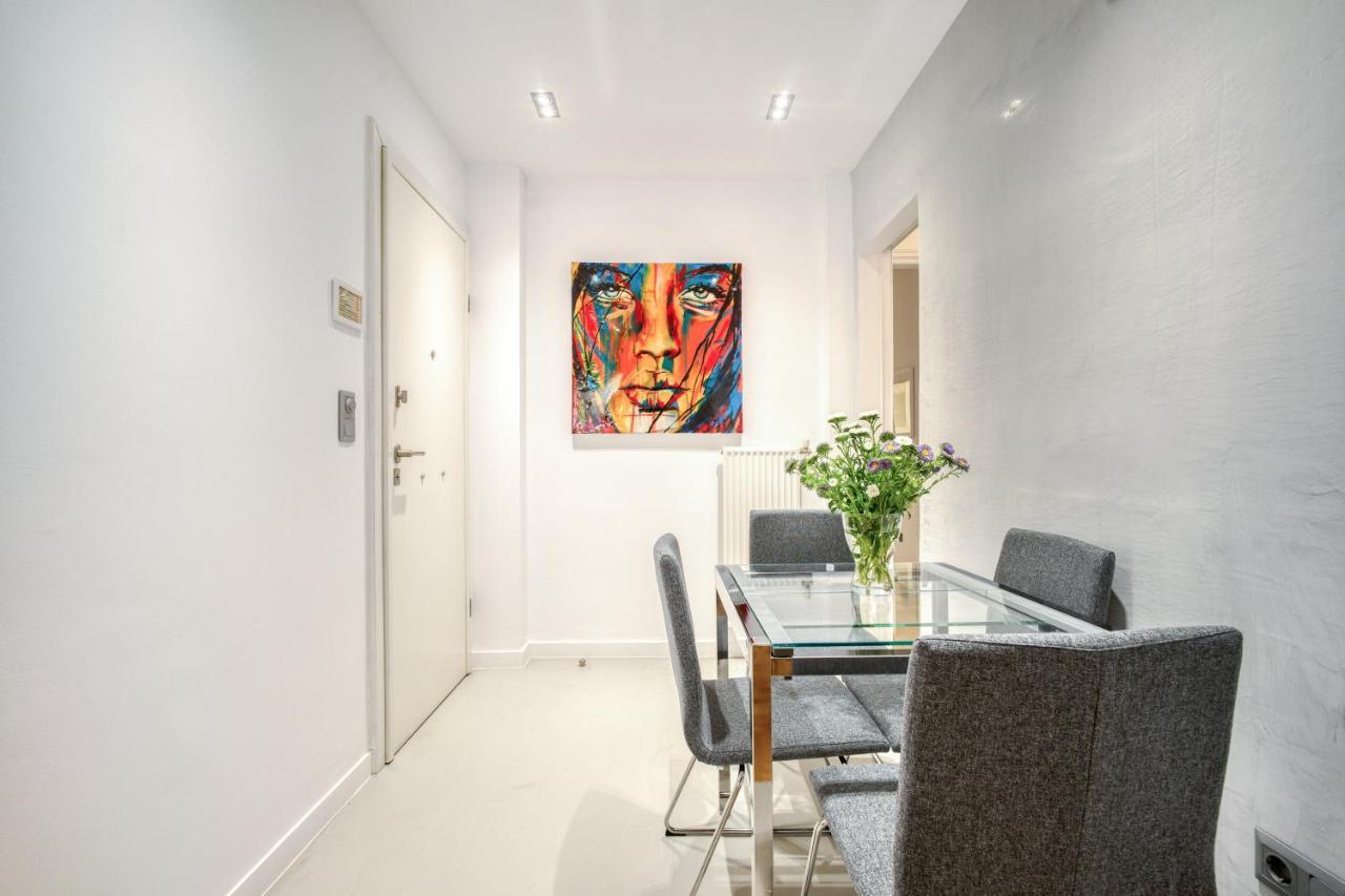 Elegant Light Two Bedroom Apartment In City Center Atény Exteriér fotografie